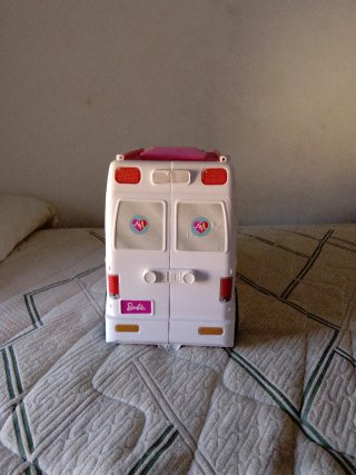 Ambulancia Barbie