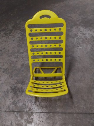 Silla de playa plegable amarilla