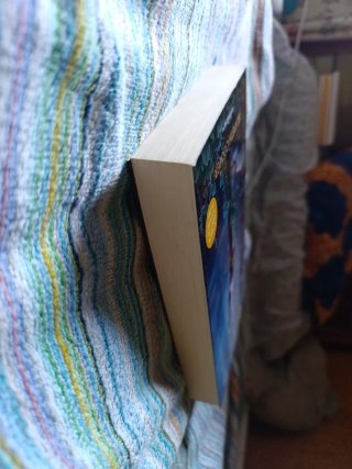 Bajo la hiedra, de Elspeth Cooper
