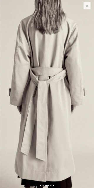 Gabardina larga de diseño oversize MNG