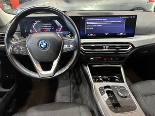 BMW SERIE 3 320e (2022)