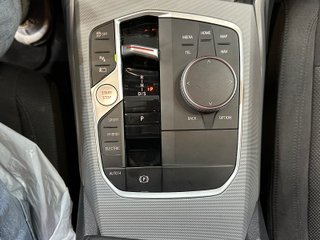 BMW SERIE 3 320e (2022)