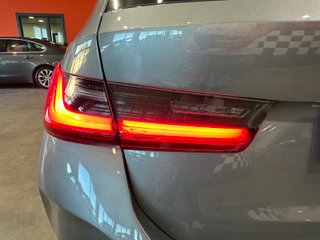 BMW SERIE 3 320e (2022)