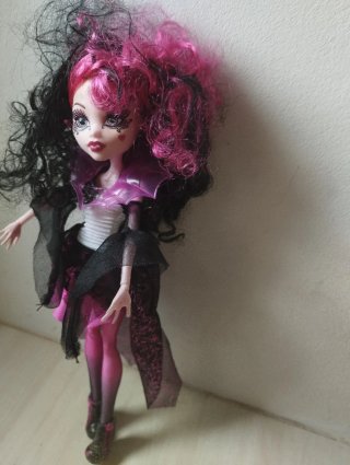 Muñecas Monster High clawdeen wolf y Draculaura