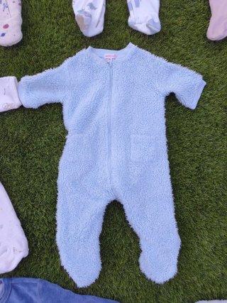 Lote 10 pijamas bebé 0-3 meses