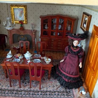 Casita de muñecas completa