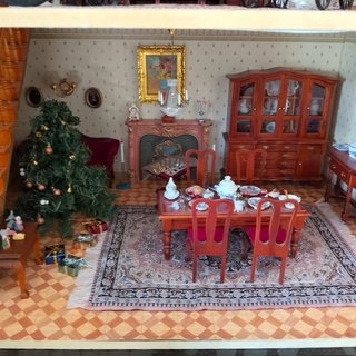 Casita de muñecas completa