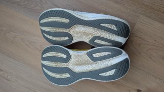 Zapatillas running Saucony Ride 17 Amarillo