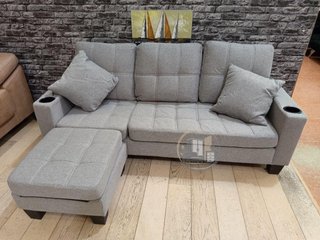Sofá Kiger Gris con Puff Chaise Longue