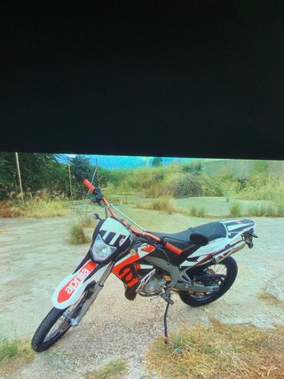 Aprilia RX 50 Enduro Roja y Blanca
