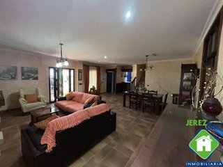 Chalet en venta en Arcos de la Frontera