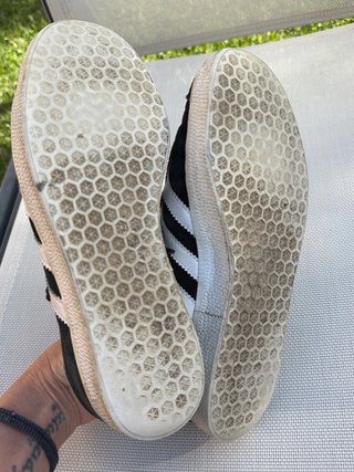 Zapatillas Adidas Gazelle Negras y Blancas