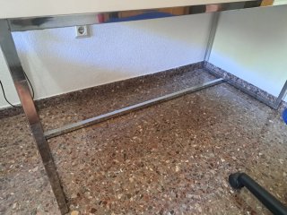 Escritorio y silla de diseño