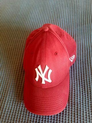 Gorra New Era NY Roja