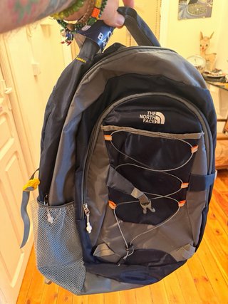 Mochila The North Face azul y gris