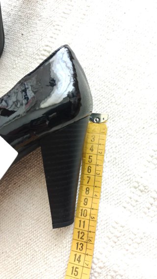 Zapatos tacón charol Merkal talla 38 Sin estrenar