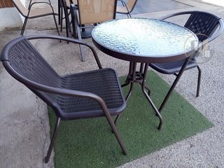 Conjunto Mesa + 2 Sillas Jagger