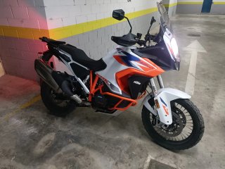 KTM 1290 Super Adventure R Blanca y Naranja