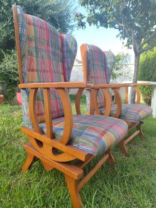 2 Sillones de Tela Estilo Clásico