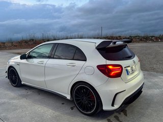 Mercedes A45 AMG 381 CV 4MATIC – 2017 – IMPECABLE