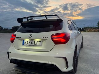 Mercedes A45 AMG 381 CV 4MATIC – 2017 – IMPECABLE