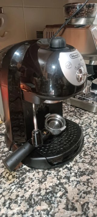 Cafetera De'Longhi EC201.CD.B