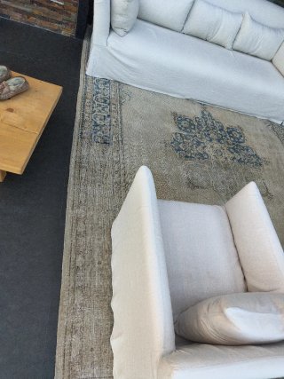 Alfombra vintage beige y azul