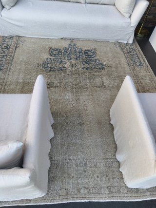 Alfombra vintage beige y azul