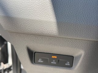 MAN TGE Fur 3.140 103 kW 2.0 EU6 FWD LWO 6 MT