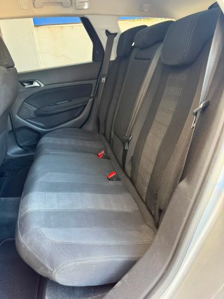 Peugeot 308 2015