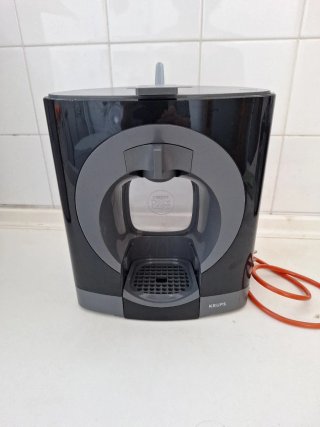 Cafetera Krups Dolce Gusto Negra