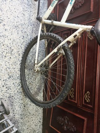 Bicicleta modelo Explorer 3003, marca TNT