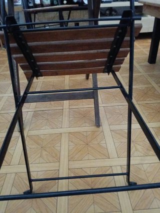 Conjunto mesa y sillas de madera teka y sillas