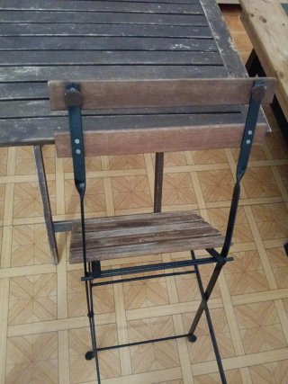 Conjunto mesa y sillas de madera teka y sillas