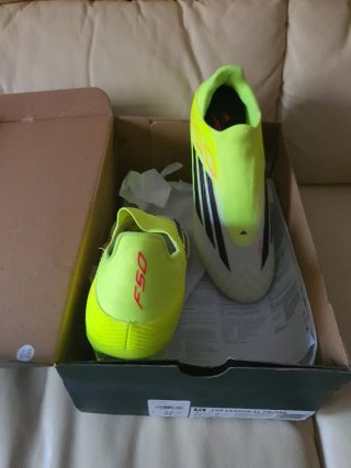 Botas de fútbol Adidas Talla 39.5