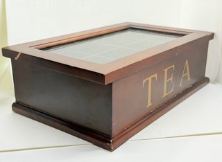 Caja de té de madera con tapa de cristal