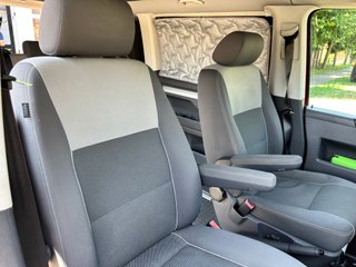 Volkswagen Caravelle Corto 2.0 TDI 140 4m Comfortline Edition