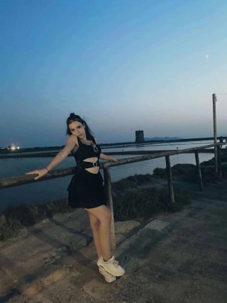 Pigiama con unicorno e cuori