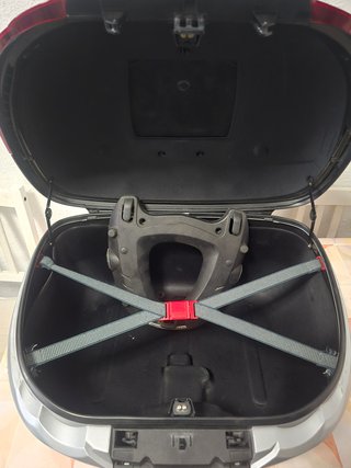 Baul moto Givi Maxxia 3 Top Case Maleta Topcase