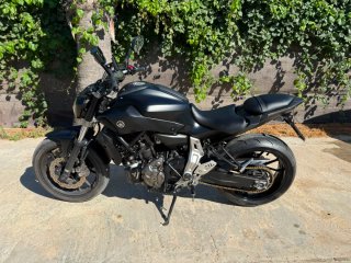 Yamaha MT-07 Negra Mate
