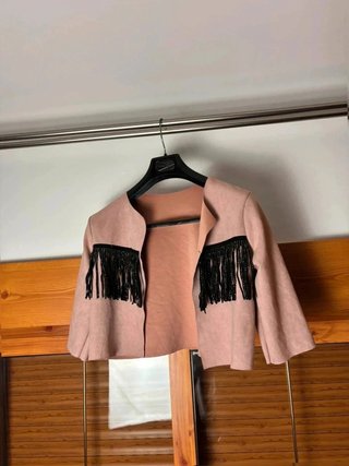 Chaqueta rosa empolvado Efecto ante con flecos