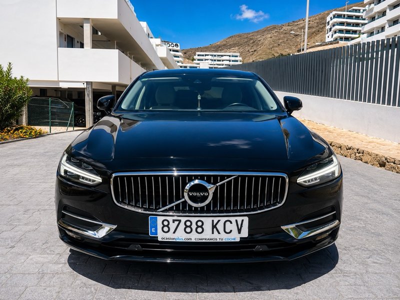 Volvo S90 2017 - foto 1