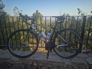 Bicicleta Carretera Cube Atain Carbono