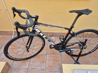 Bicicleta Carretera Cube Atain Carbono