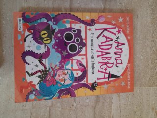 Colección Anna Kadabra libros del 1 al 14