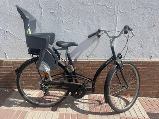 Bicicleta Btwin Elops 300 con silla infantil