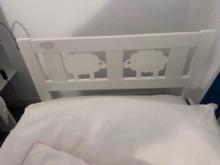 Cama infantil IKEA con colchón