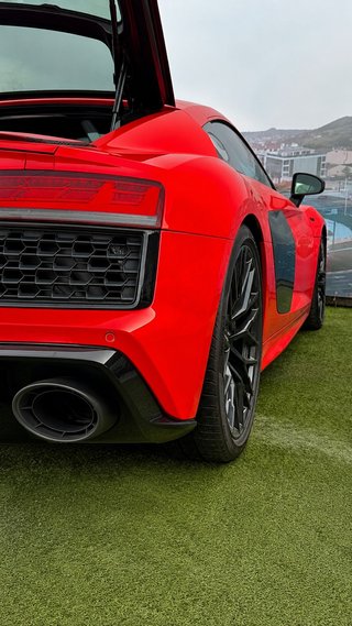Audi R8 5.2 FSI V10 plus 610CV quattro S tronic