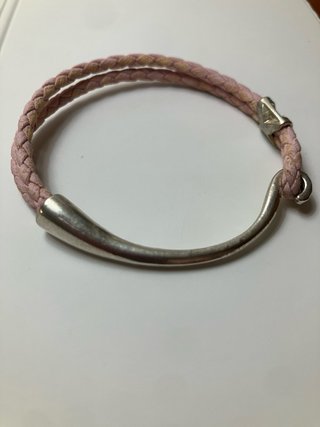 Pulsera cuero rosa y plata