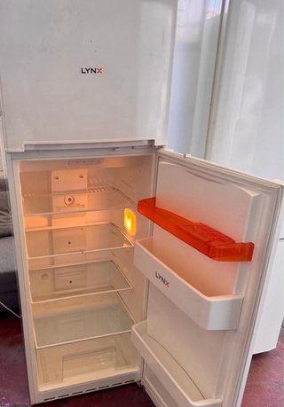 NEVERA DOS PUERTAS NO FROST LYNX